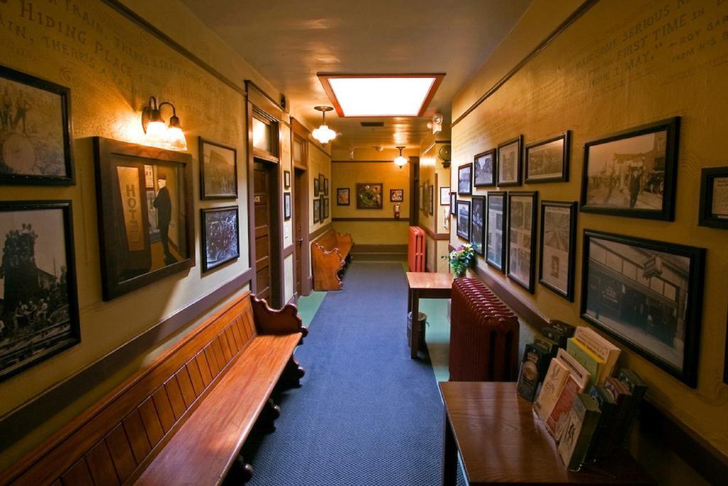 فيلا Mcmenamins Olympic Club سنتراليا المظهر الخارجي الصورة